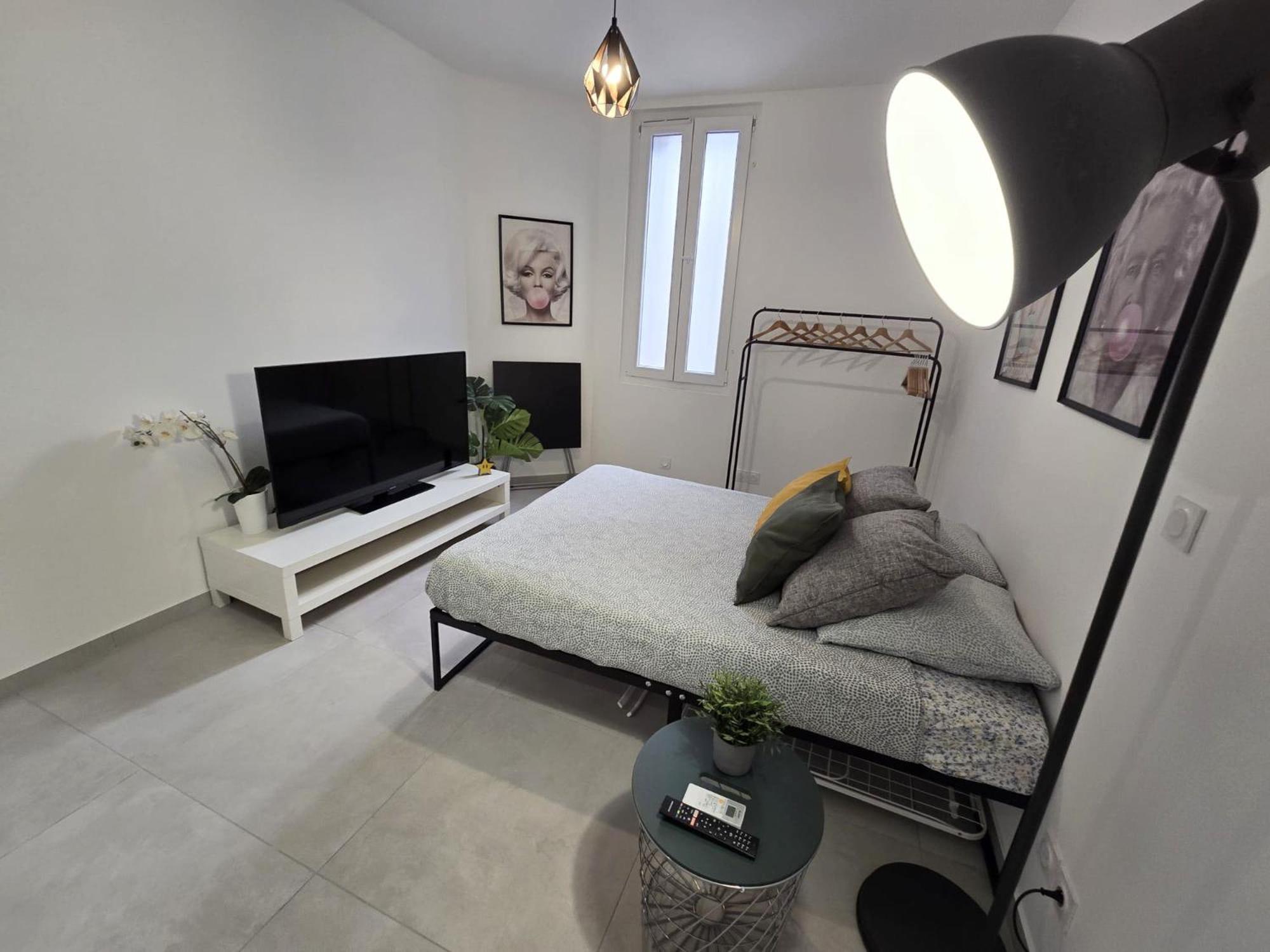 Gregbnb - Studio 22M2 - Climatise -10Min Gare - 1 Toulon Eksteriør billede