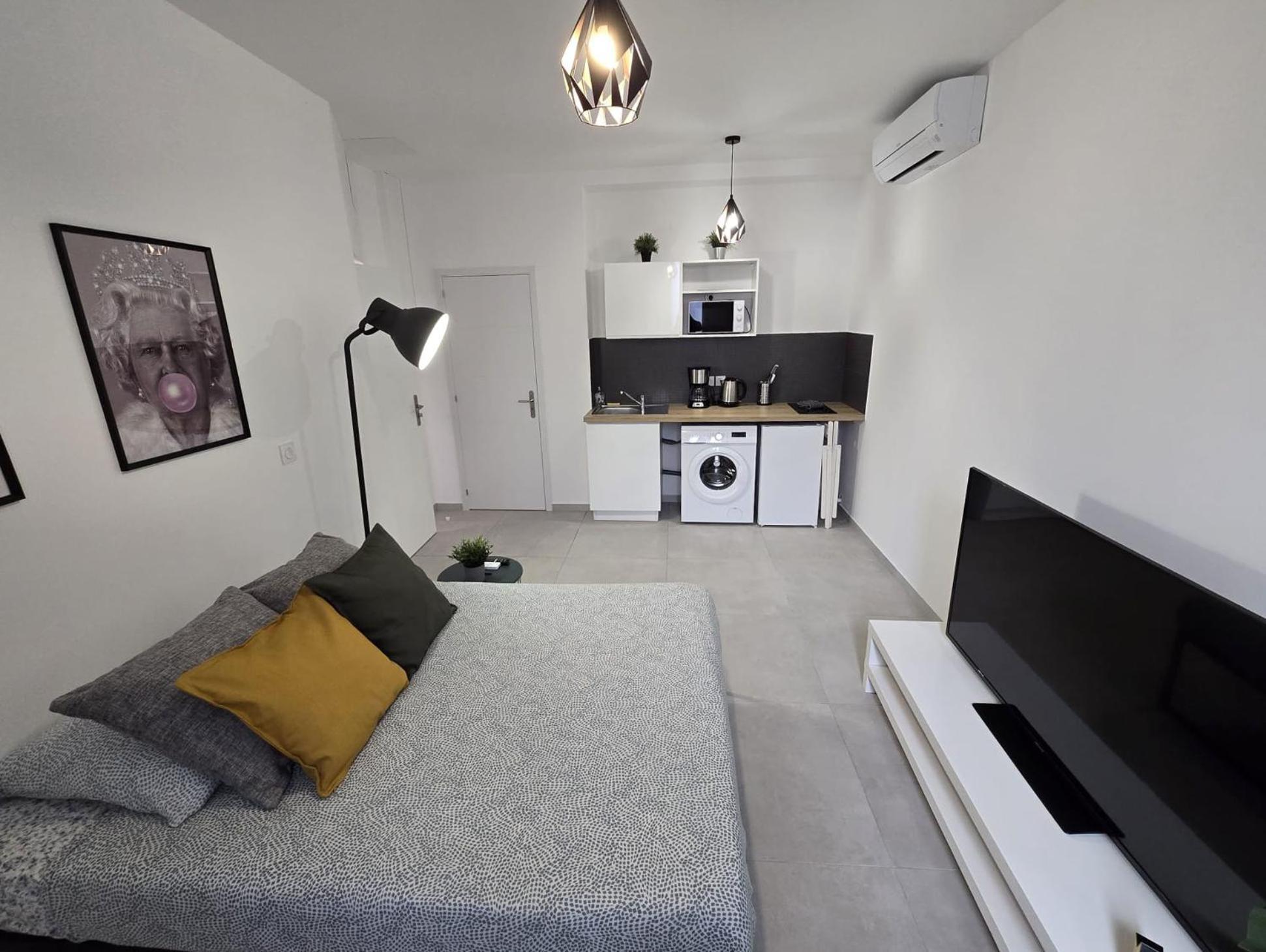 Gregbnb - Studio 22M2 - Climatise -10Min Gare - 1 Toulon Eksteriør billede